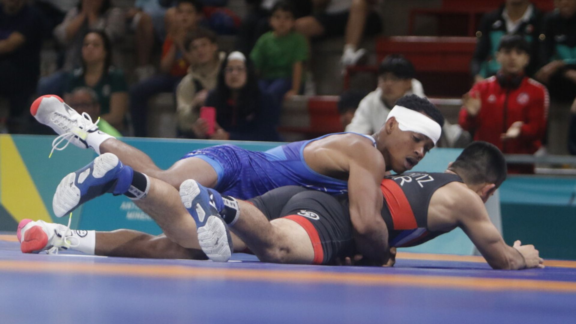 Wrestling: Chilean Néstor Almanza aims for bronze in the 67-kilogram category