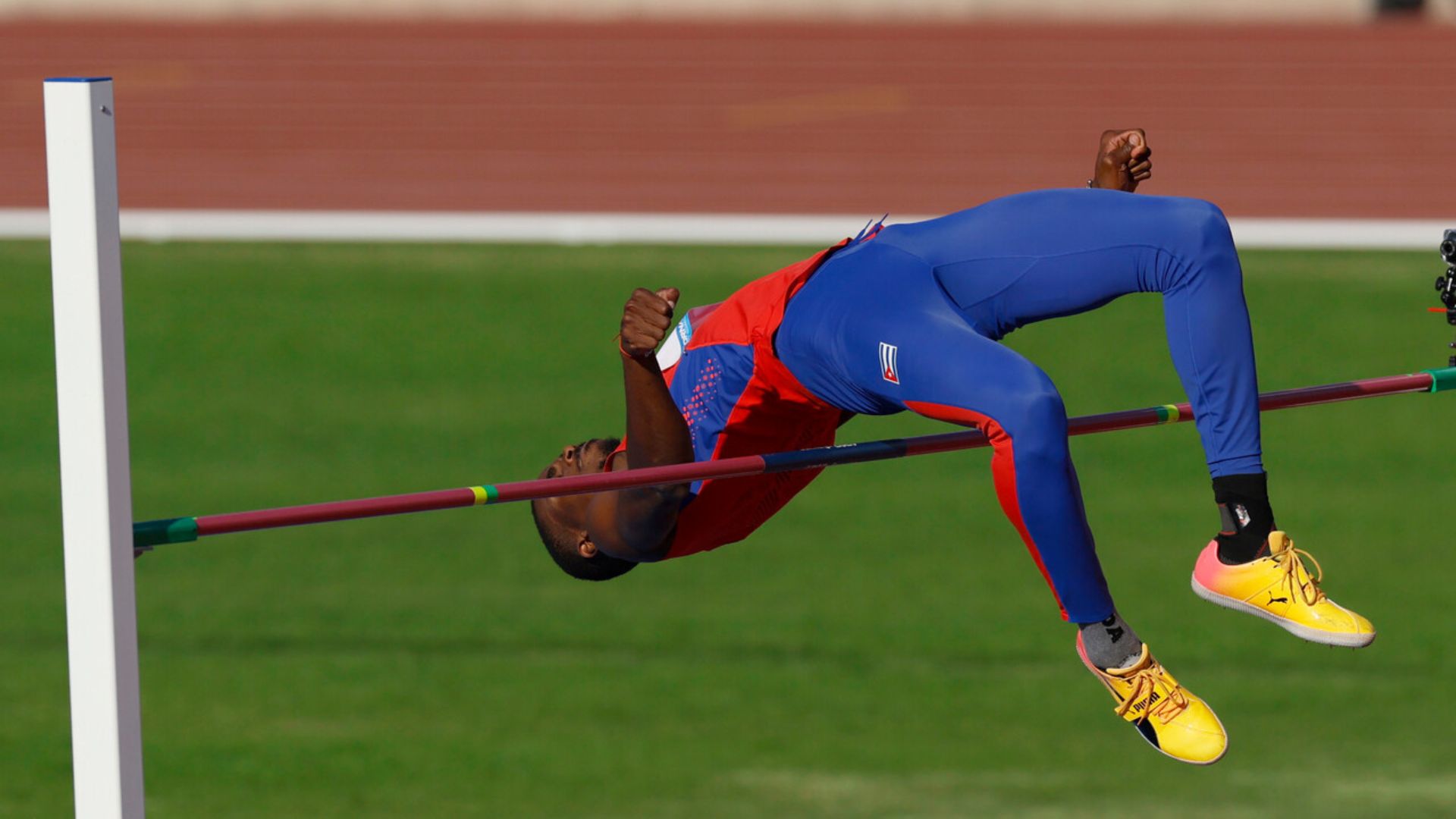 Cuban Zayas Achieves Two-Time Champion Title in High Jump