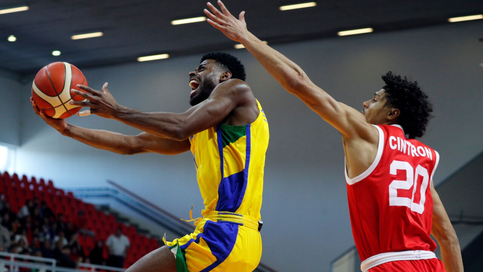 Brazil beats Puerto Rico and lends a hand to Chile in basketball