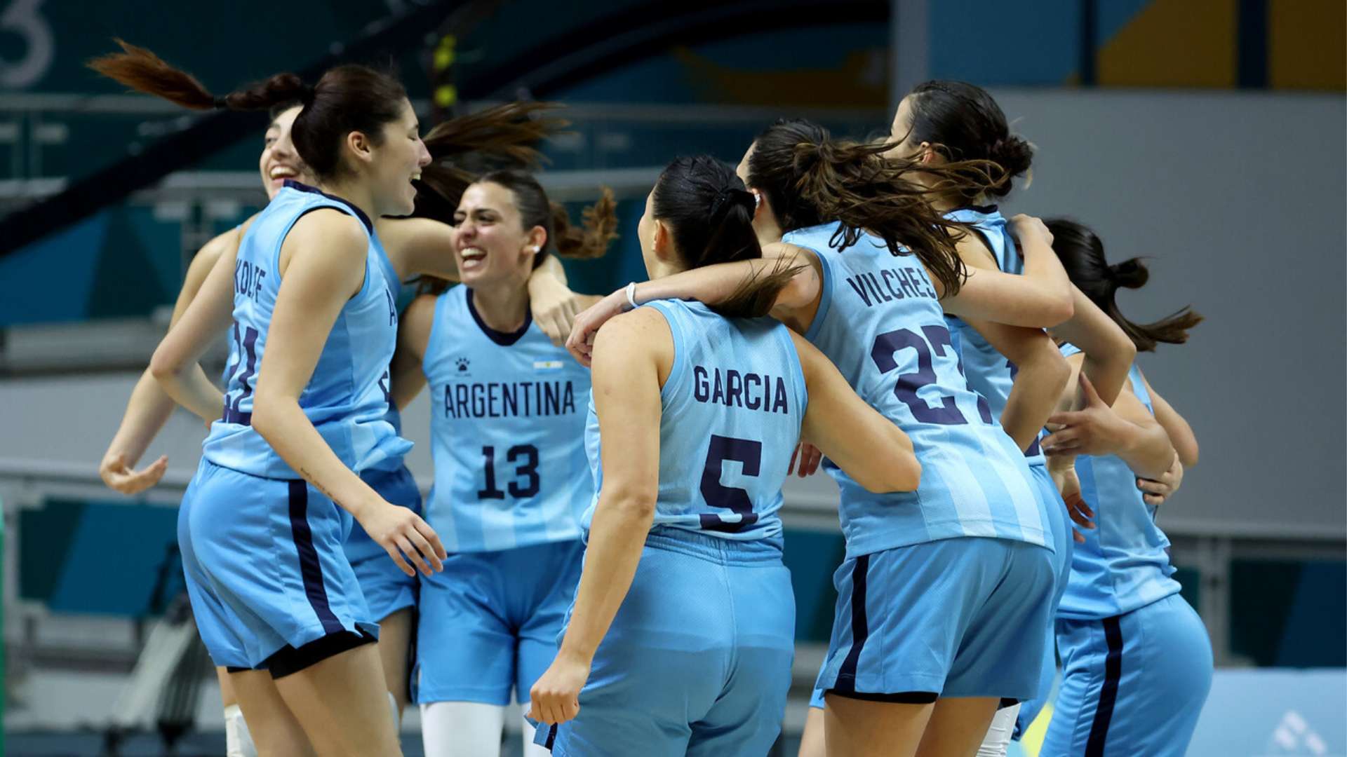 Argentina defeats Puerto Rico and advances to the semi-finals.
