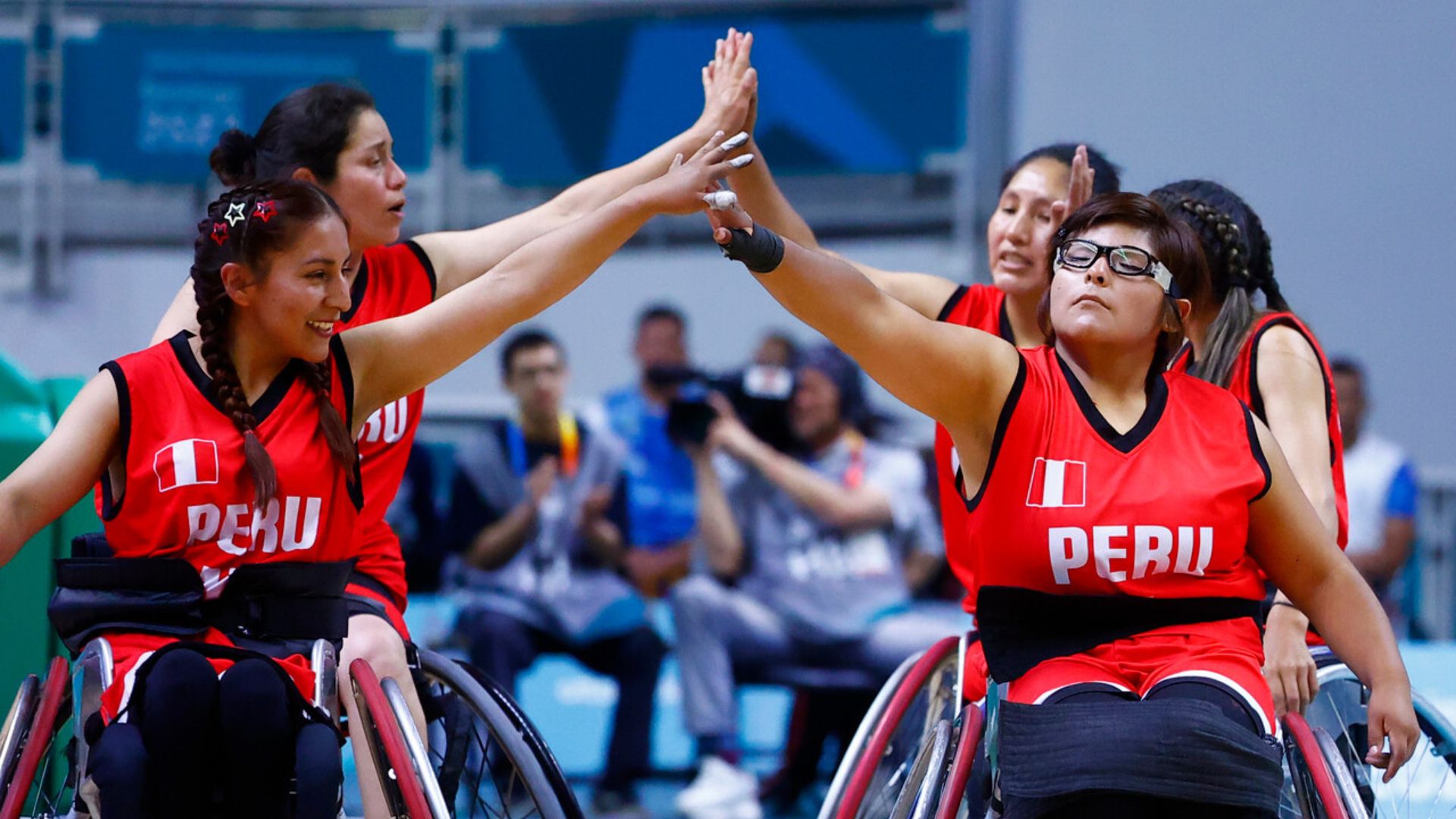 Estrecho triunfo de Perú sobre Chile en básquetbol en silla de ruedas femenino