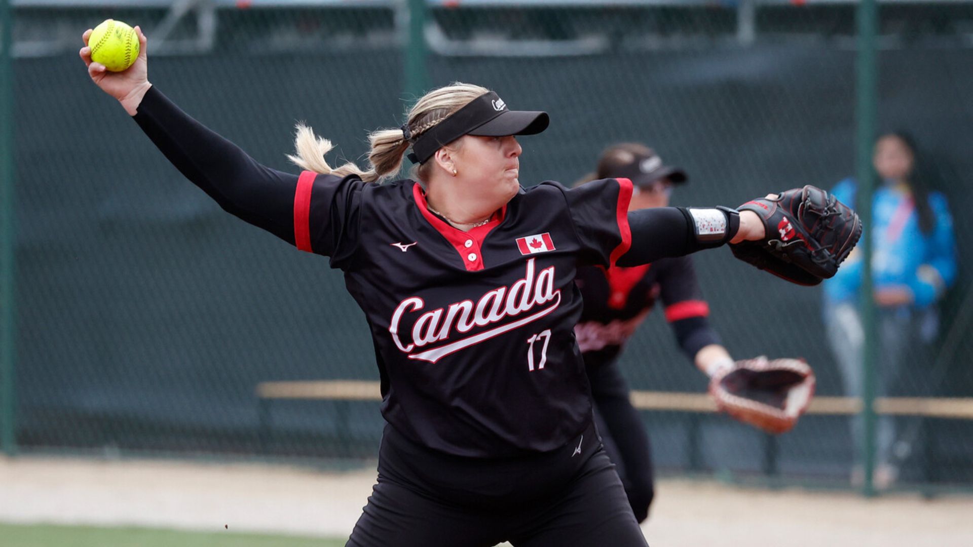 Mexico and Canada Start Softball at Santiago 2023 with Victories