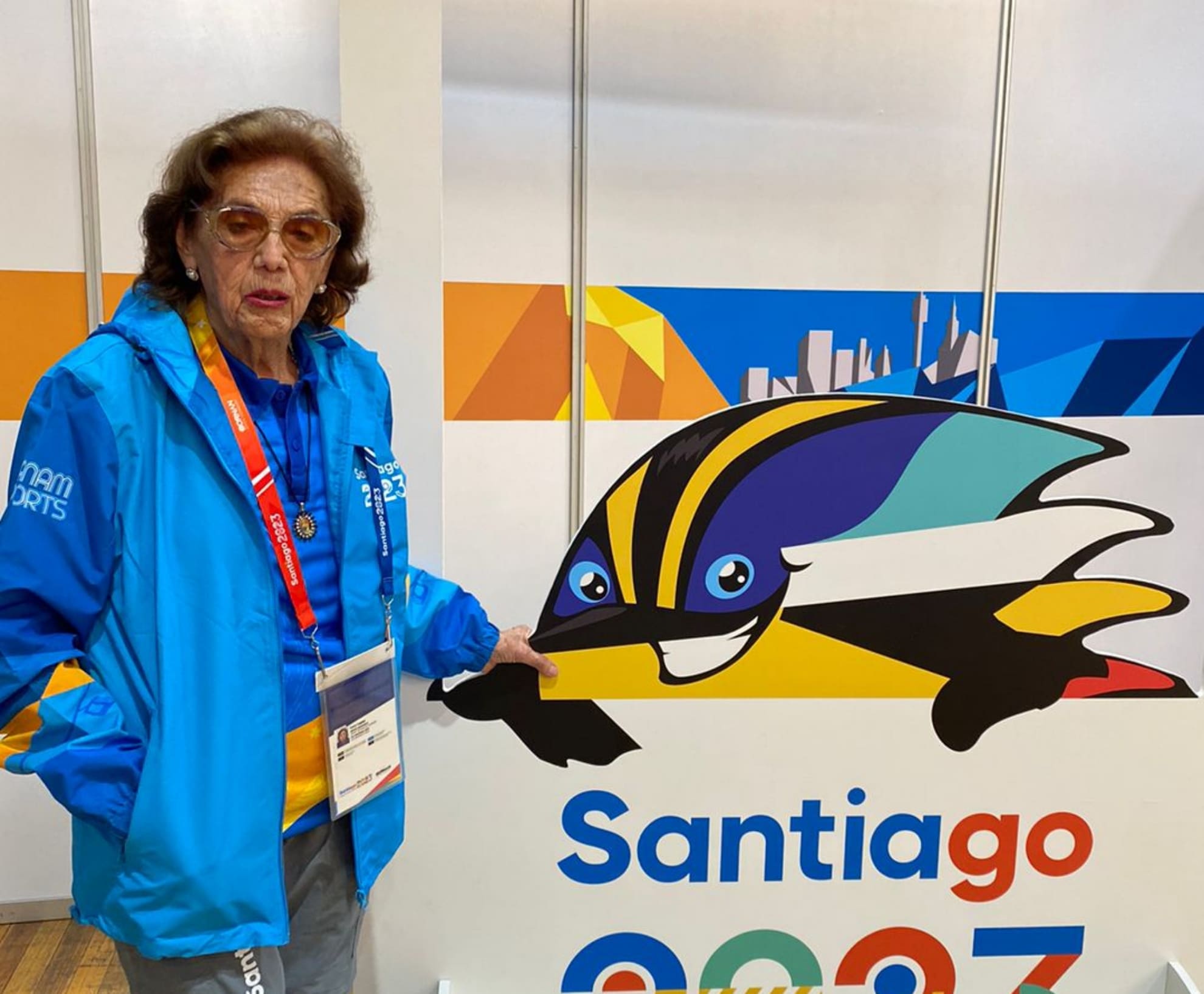 Lucy López ya viste como una voluntaria. (Foto: Santiago 2023).