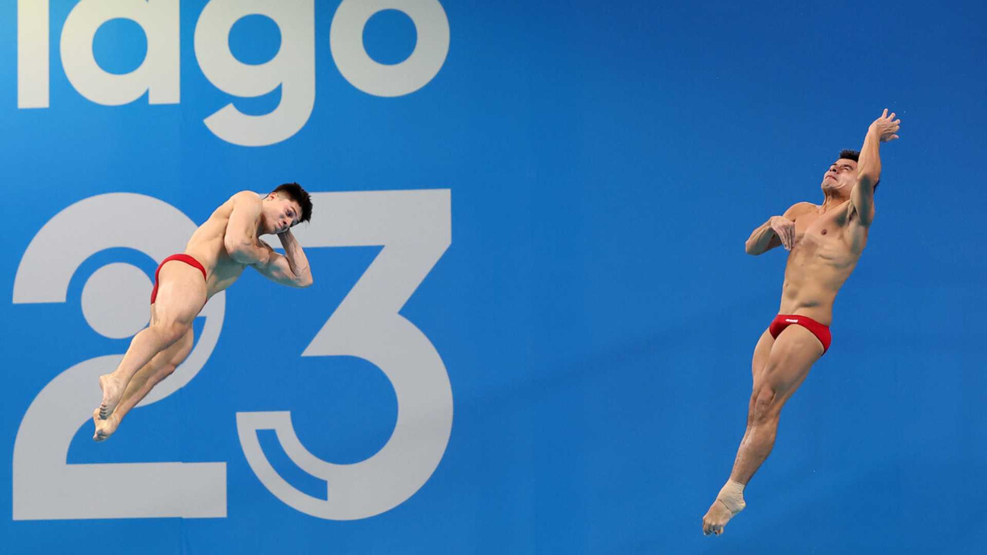 Mexican Olvera achieves his third gold by winning in synchronized 3-meter spring