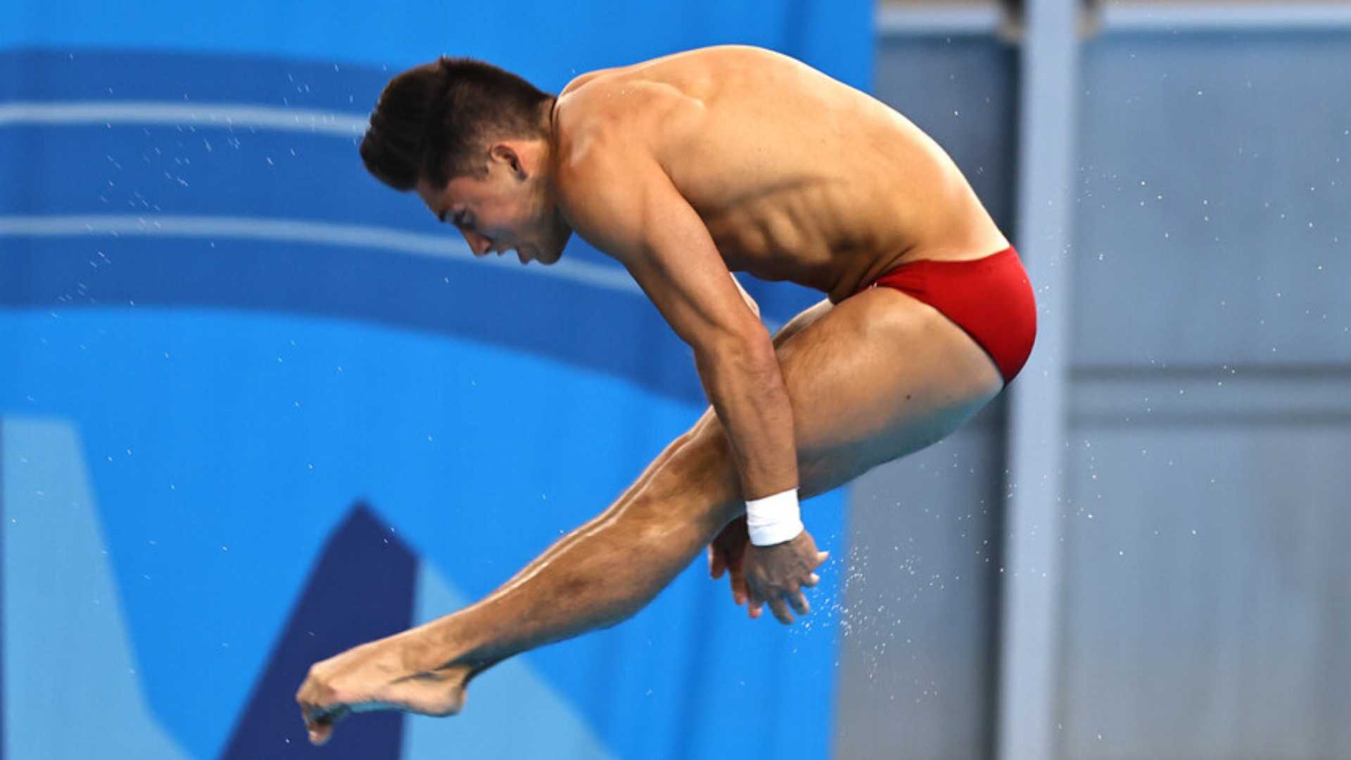 Mexican Randal Willars Amazes with a World-Class Dive in the Qualifications