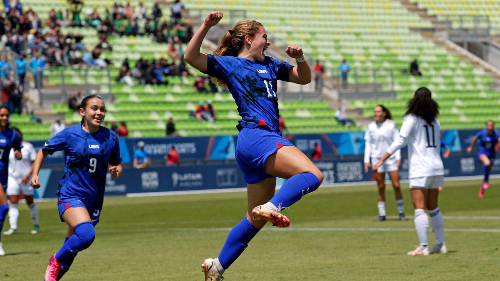 Estados Unidos vence a Costa Rica y va por la medalla en el fútbol femenino