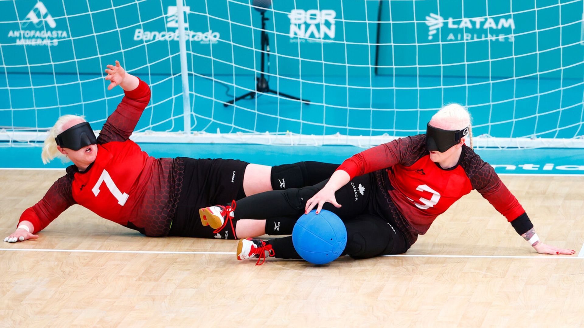 The United States turned the tables and defeated Canada in female's Goalball