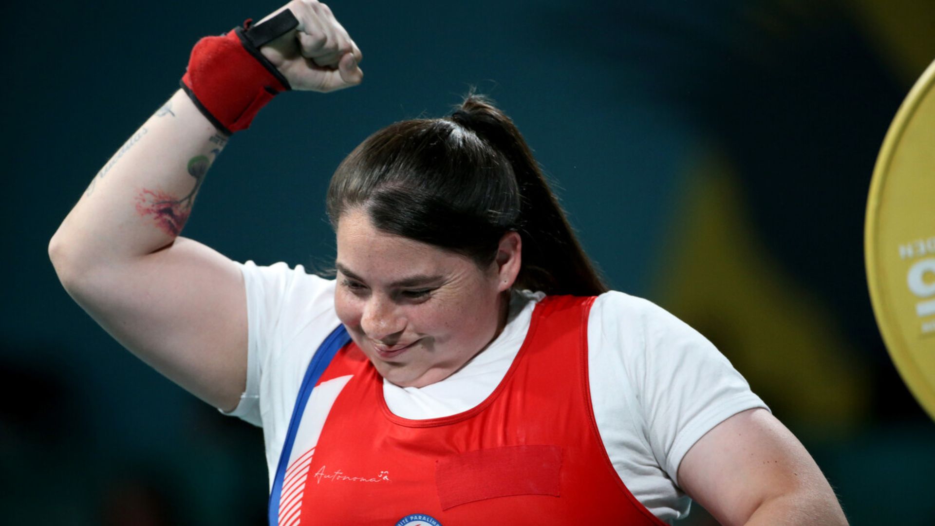 Camila Campos logró medalla de oro para Chile en Para Powerlifting