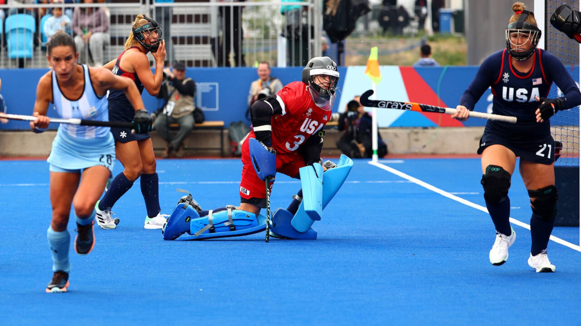 Argentina advances to the field hockey semifinals