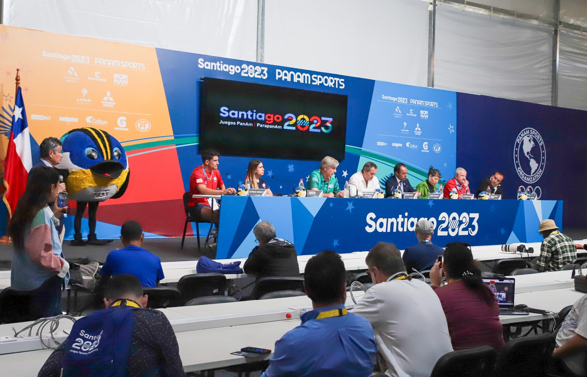 Autoridades y deportistas presentaron su positivo balance de los Juegos. (Foto: Sergio Maureira / Santiago 2023).