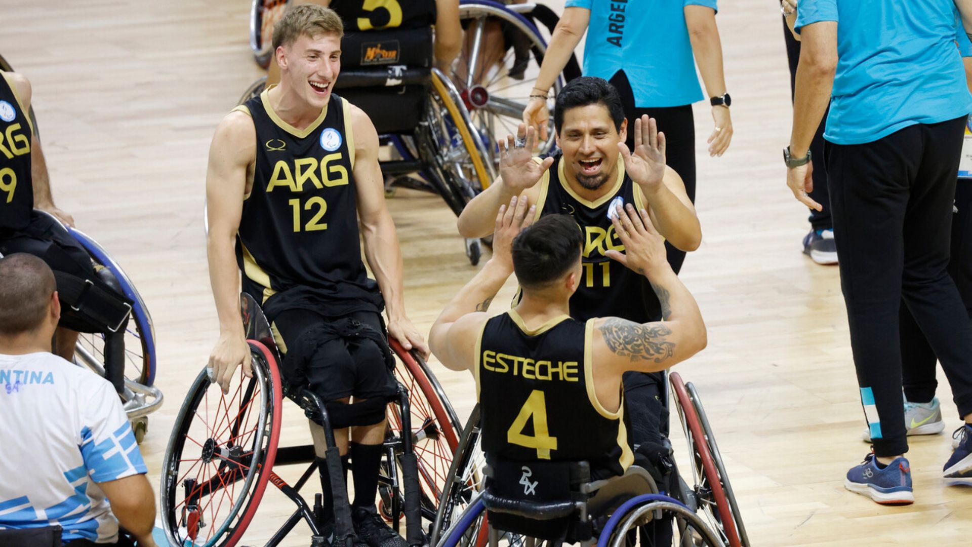 Básquetbol en silla de ruedas: Argentina gana a Brasil y pasa a semifinales