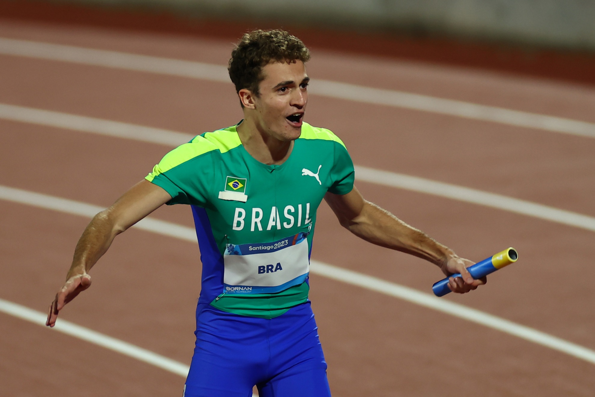 Brasil tiene una nueva estrella del atletismo. (Foto: Santiago 2023 vía Photosport).