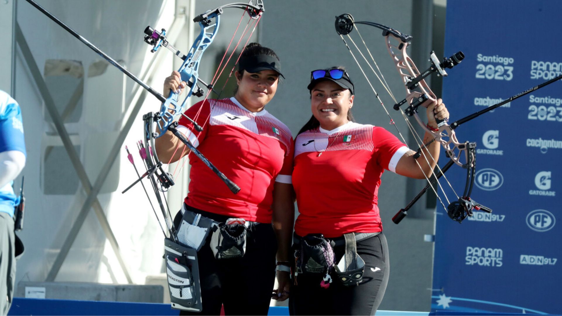 Mexican Archer Defeats World's Best and Goes For Gold in Archery