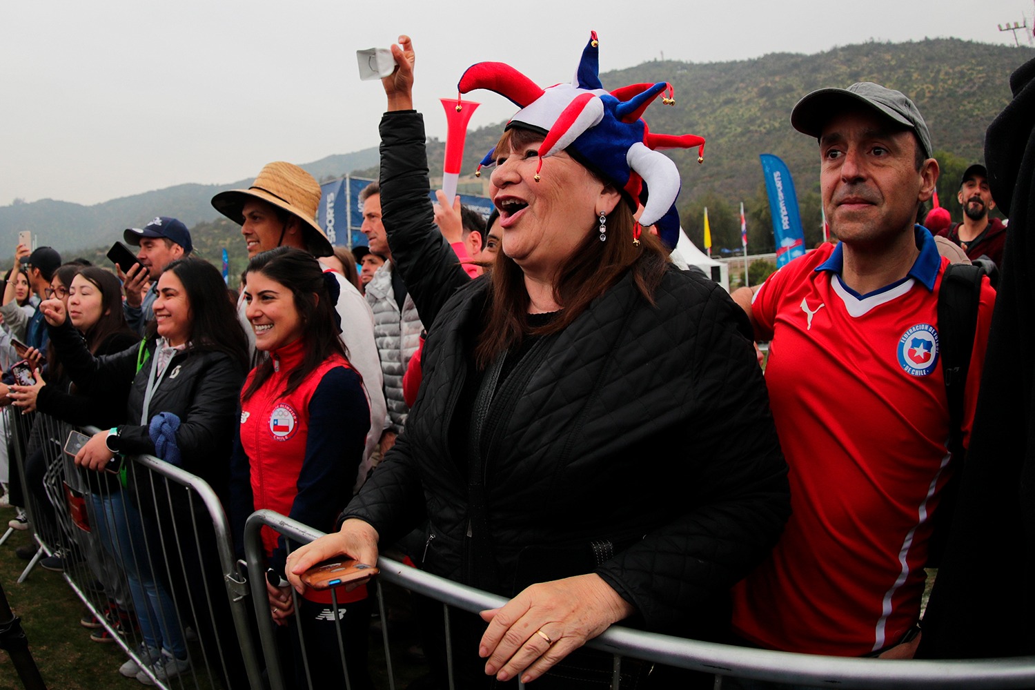 Un Tour de Francia a la chilena: el público salió a la ruta a apoyar al MTB