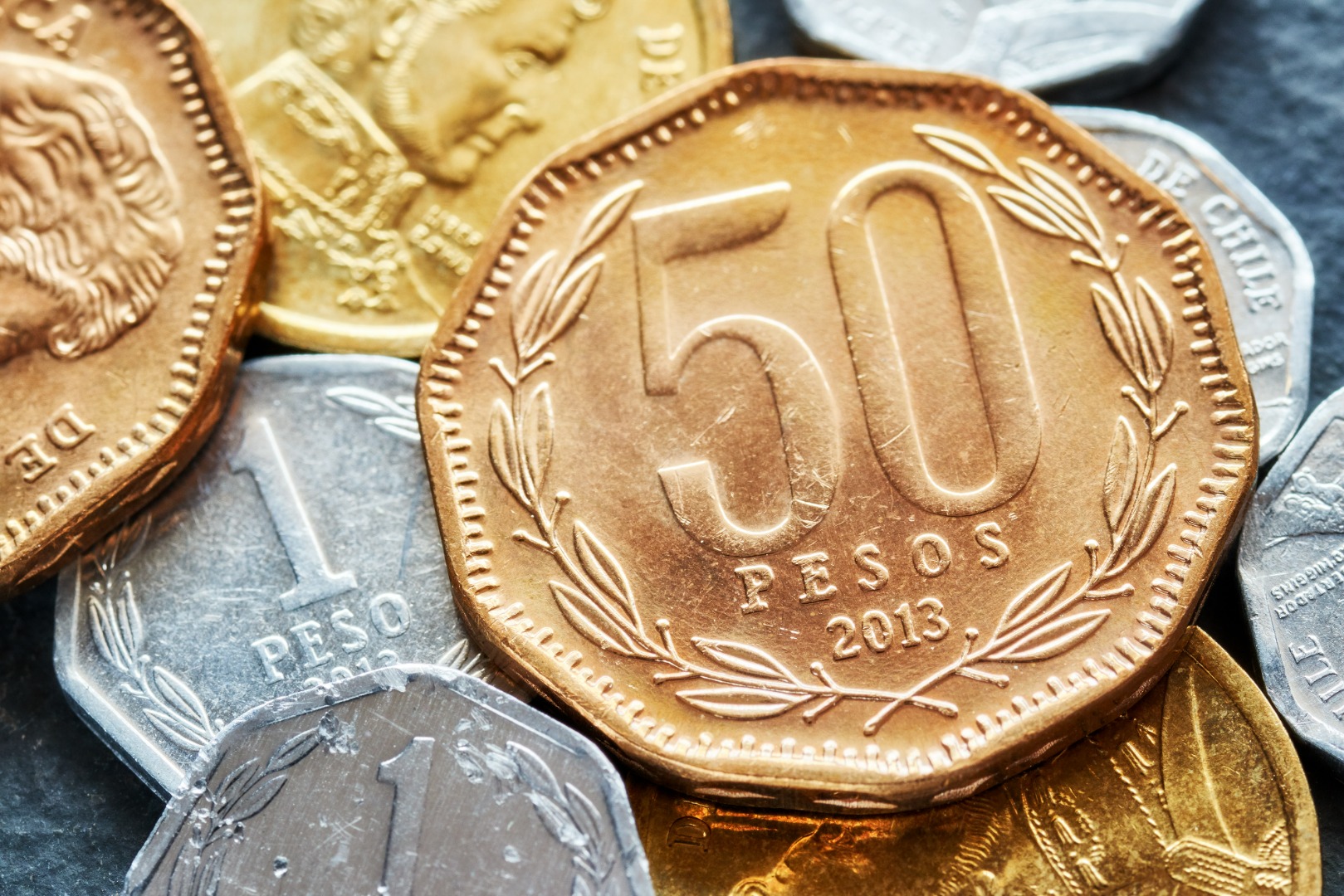 Moneda de 50 pesos (Foto: Envato)