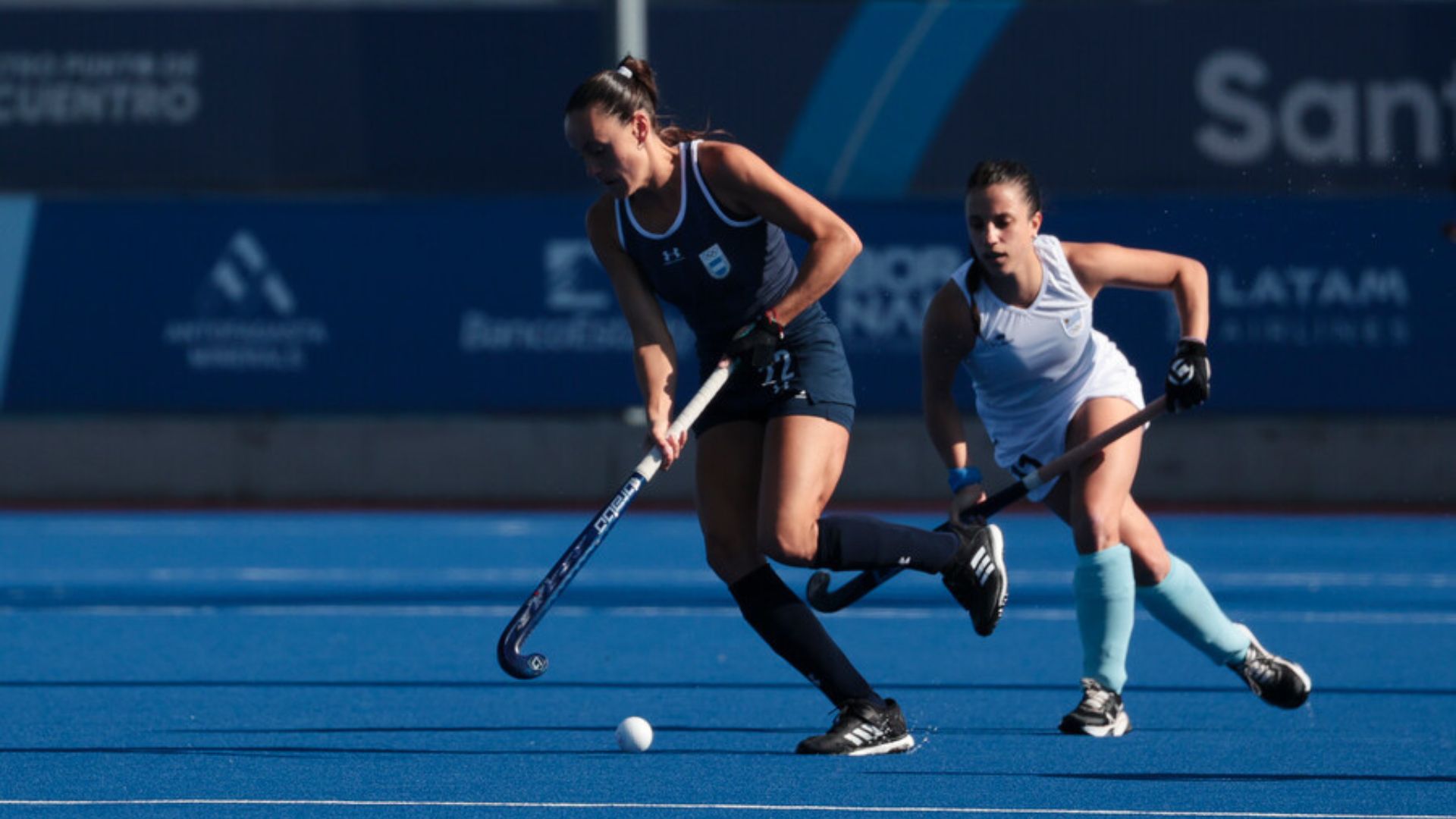 The Argentinian “Leonas” defeat Uruguay and start roaring for their eighth gold