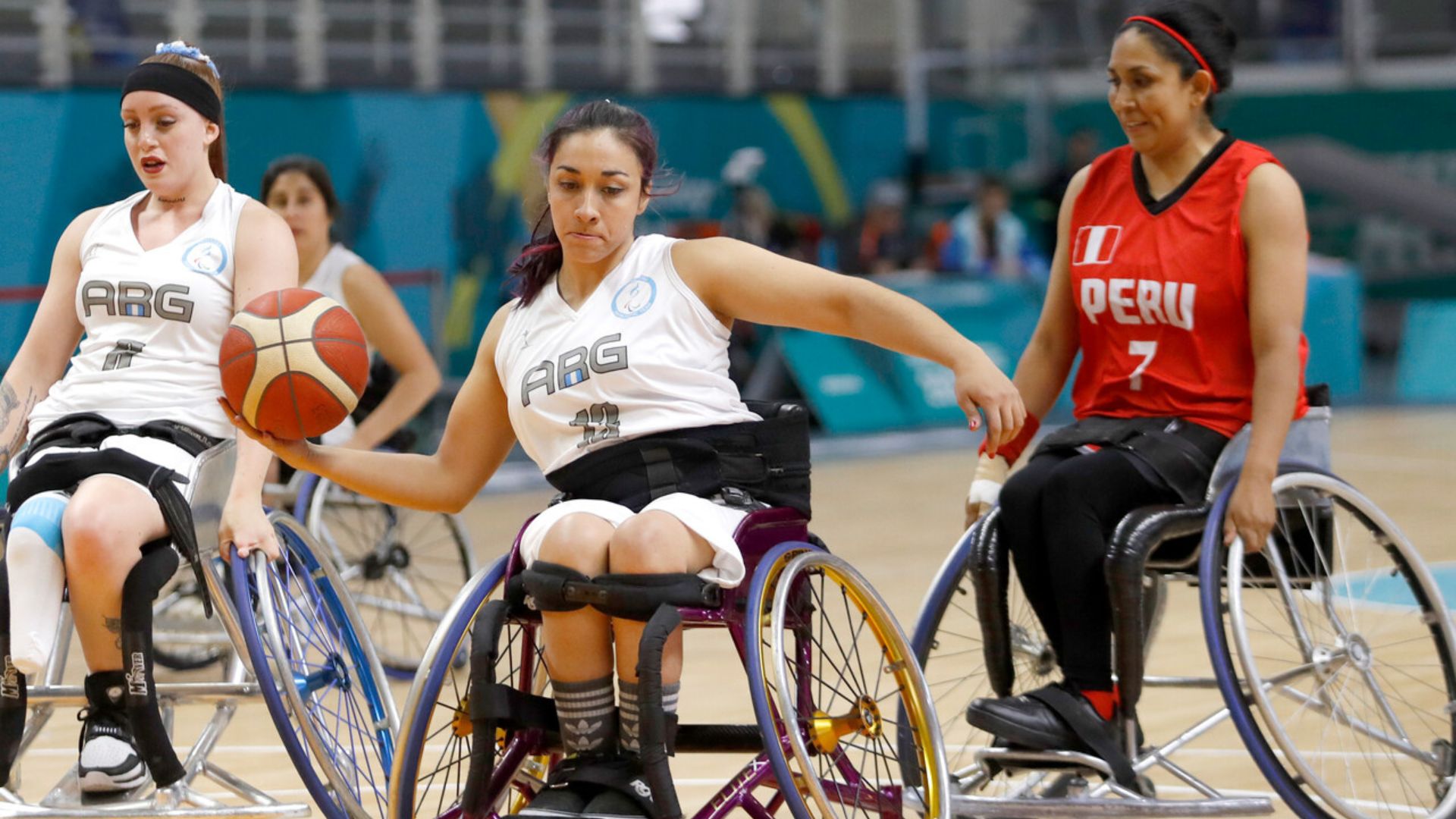 Argentina también se impone en el básquetbol en silla de ruedas femenino