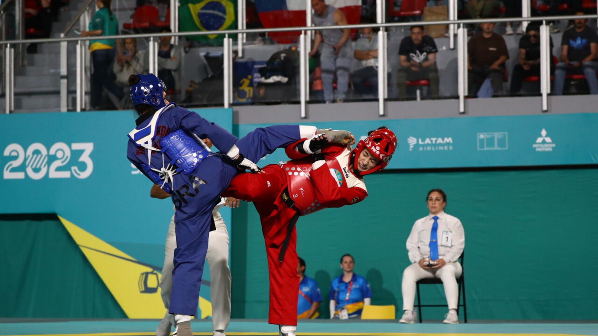 Chile falls to Brazil's experience in female’s taekwondo team competition