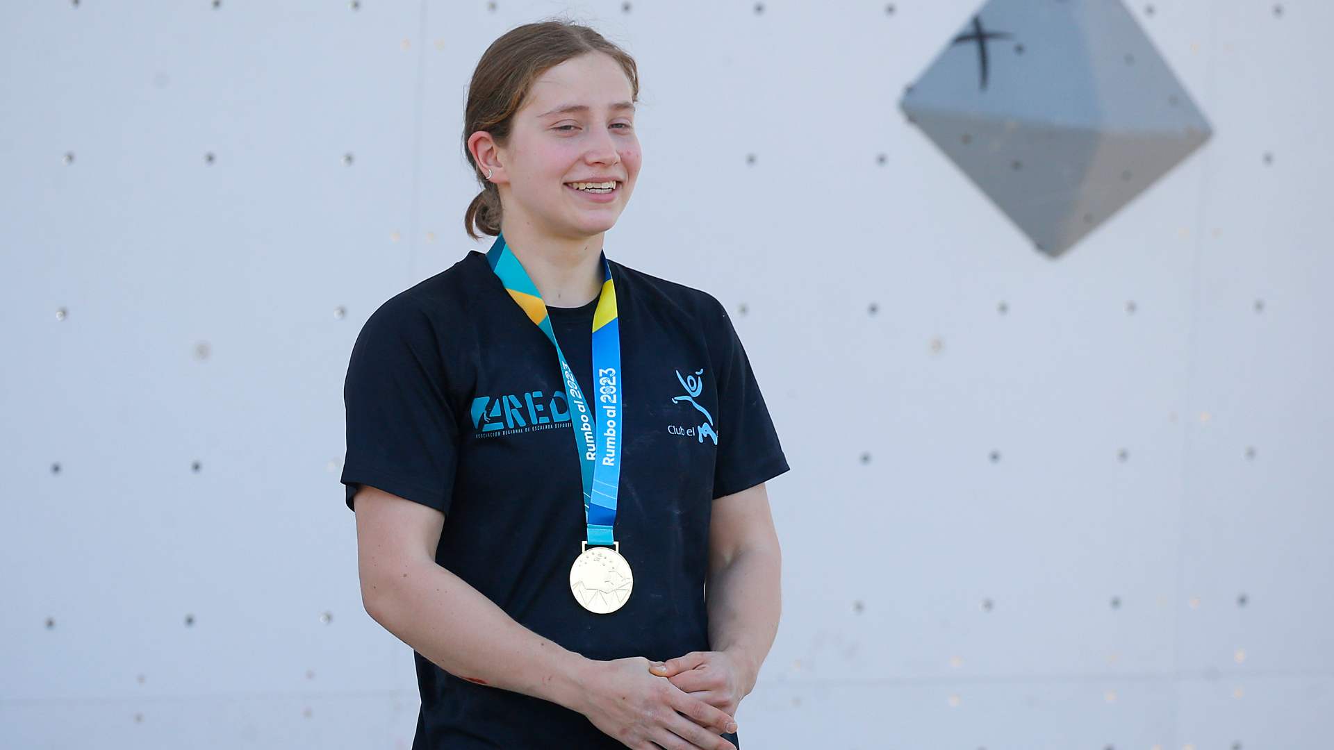 Matilde Cabezas se quedó con el oro luego de dos destacadas jornadas en las categorías Bloque y Dificultad en el Campeonato Nacional de Escalada