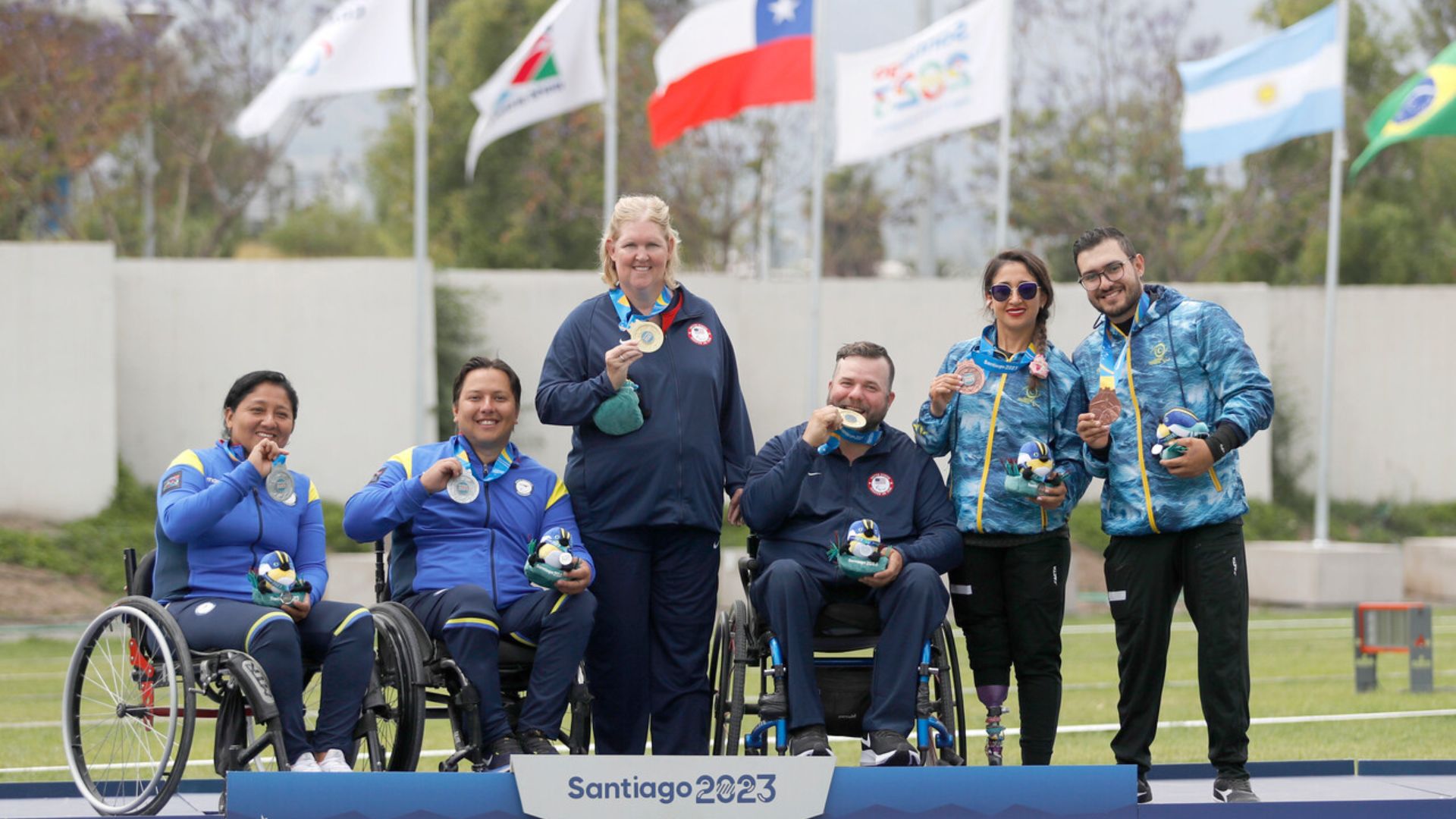 Para Archery: the United States Wins Gold in Mixed Compound Open